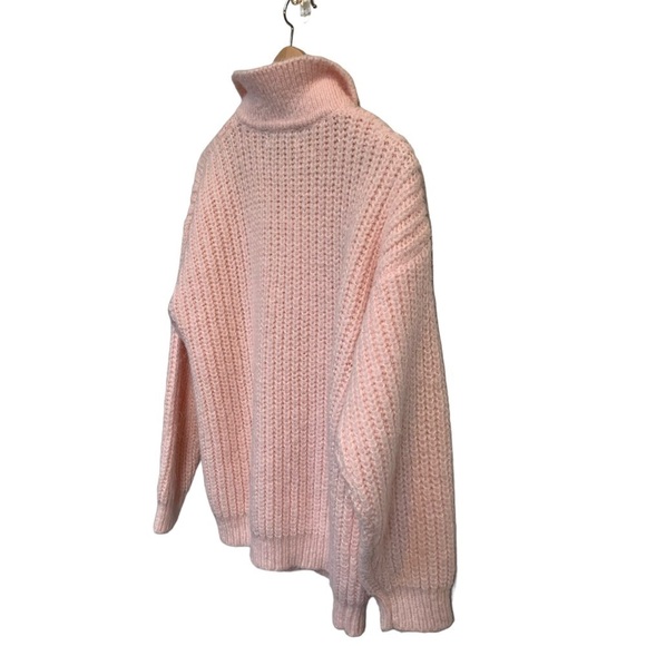 Vintage Pale Pink Chunky Cable Knit Collared Sweater - Picture 3 of 8